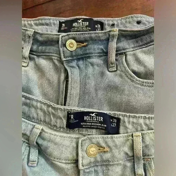 2 pair Hollister ultra high rise mom jeans stretch size 7 R 28 w and 27 L. - Picture 3 of 4